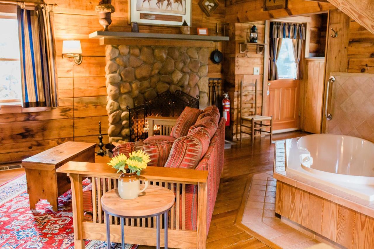 Arrowhead Inn Durham Eksteriør bilde